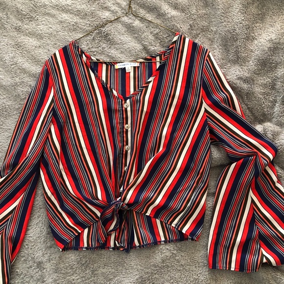 Tops - Crop Top Wide Sleeves